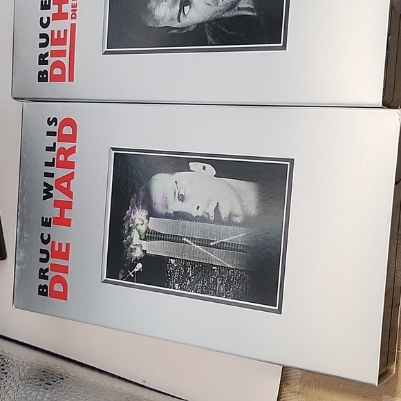 Die Hard Trilogy Box Set VHS - Picture 9 of 11
